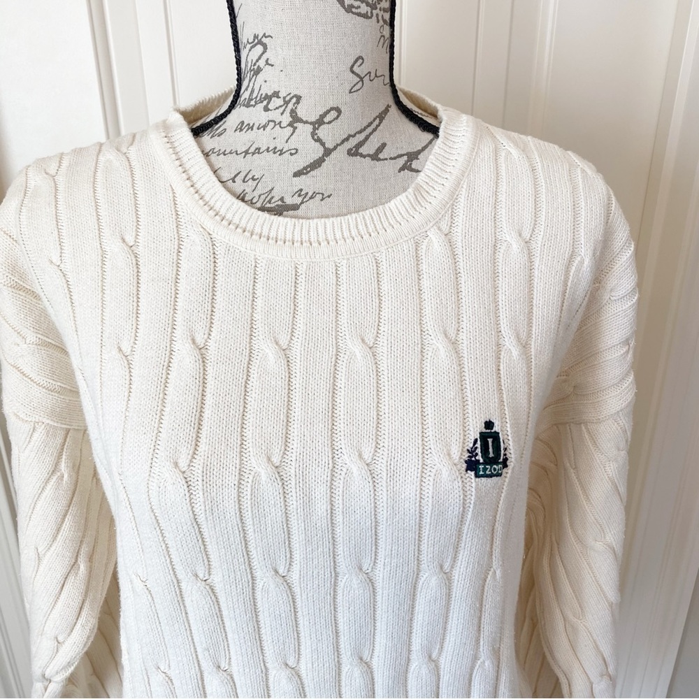 Vintage IZOD Men’s White Cable Knit Long Sleeve Sweater With Insignia Medium